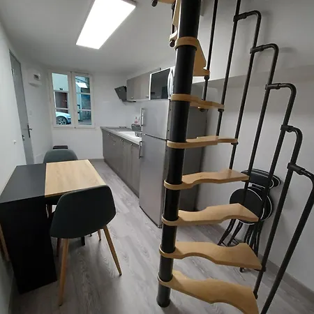 Charmant T2 Duplex Centre De Foix Exterior foto